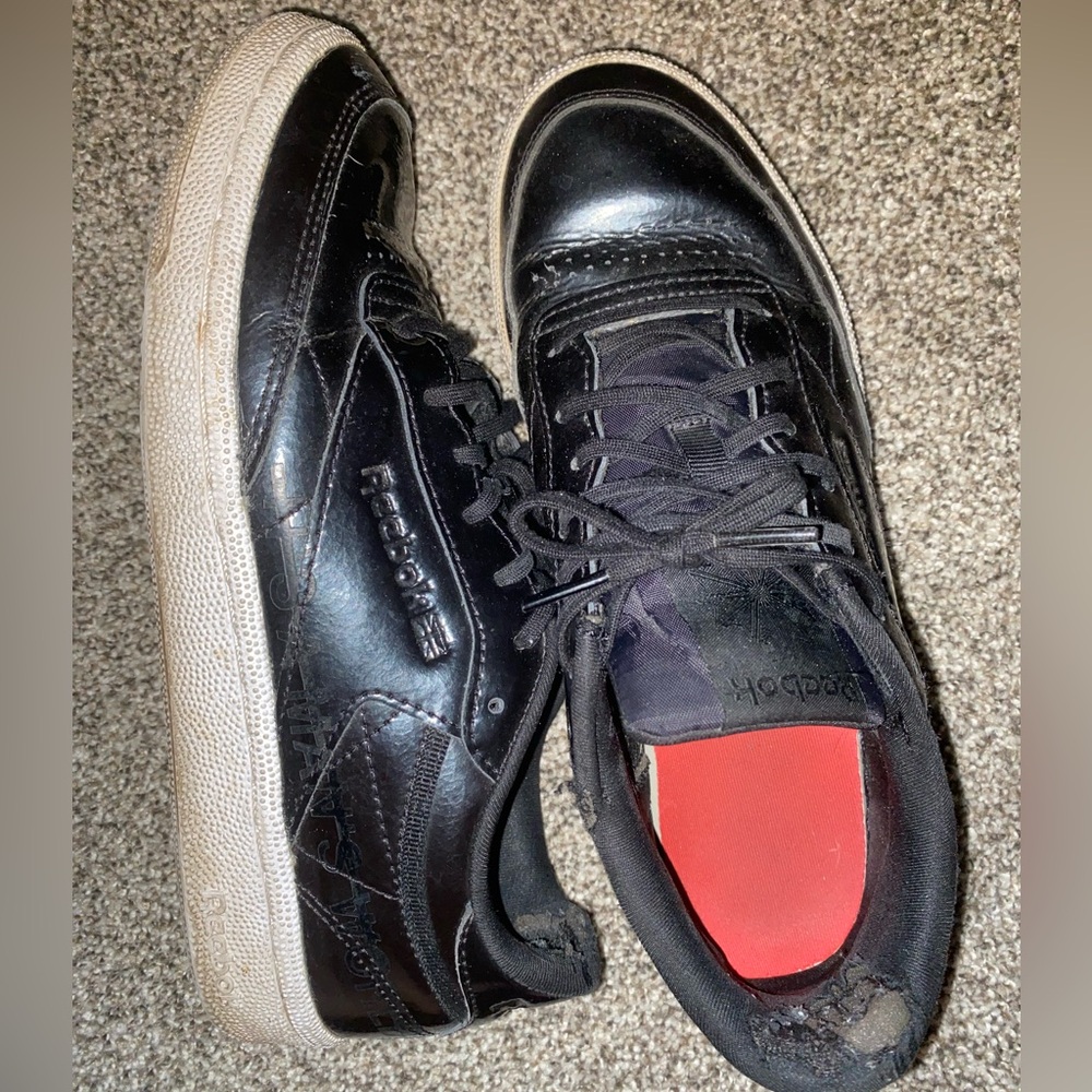 Black Sneakers